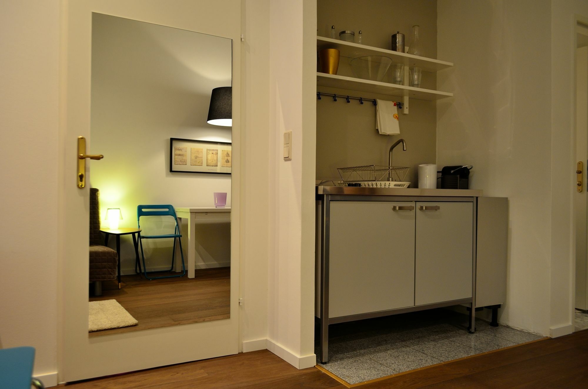 Smart Urban City Apartment Вена Экстерьер фото